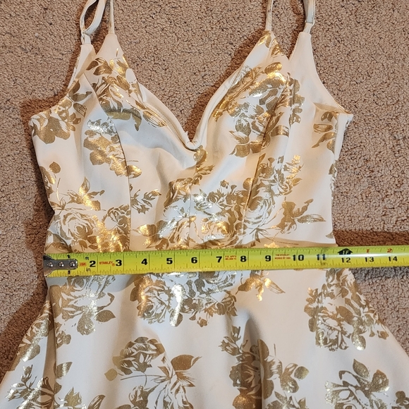 Juniors Cocktail Dress - Picture 6 of 16